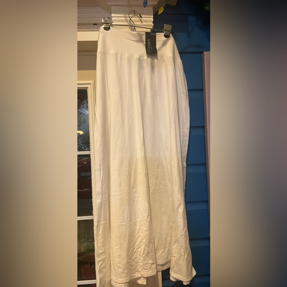 NWT Lane Bryant Sz 14/16 White Maxi Skirt - Picture 7 of 8